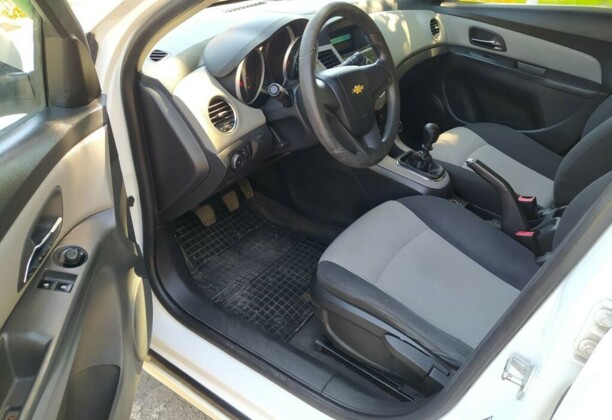 Chevrolet Cruze J300, 2012 г.