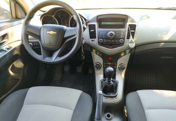 Chevrolet Cruze J300, 2012 г.
