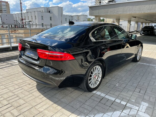 Jaguar XE, 2016 г.