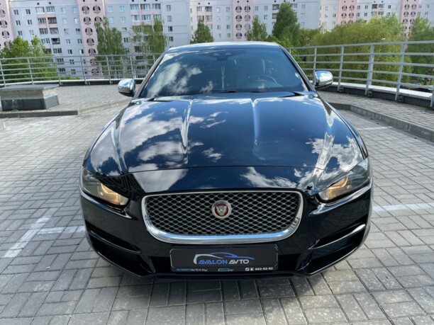 Jaguar XE, 2016 г.