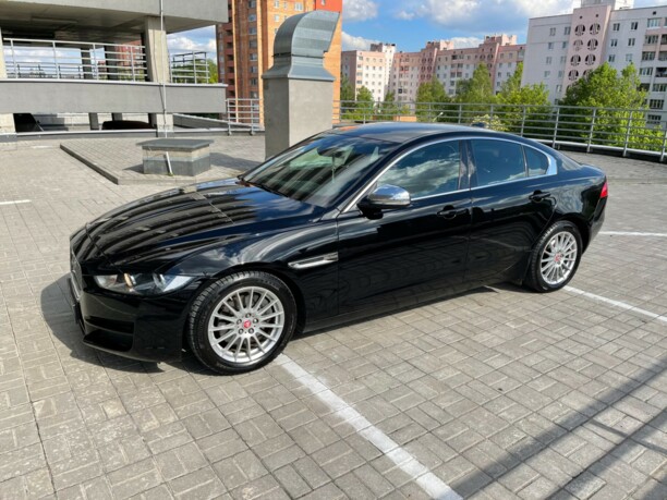 Jaguar XE, 2016 г.