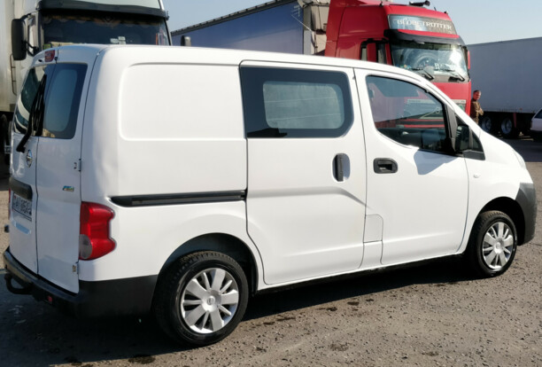 Nissan NV200, 2010 г.