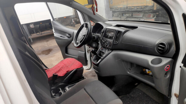 Nissan NV200, 2010 г.