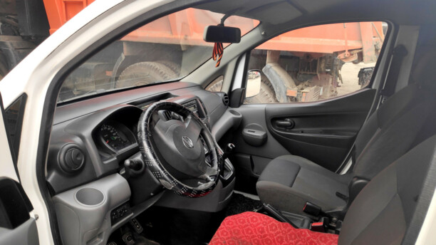 Nissan NV200, 2010 г.