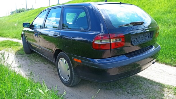 Volvo V40 I · Рестайлинг, 2004 г.