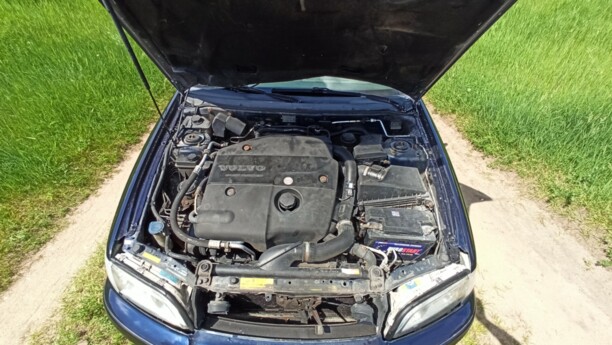Volvo V40 I · Рестайлинг, 2004 г.
