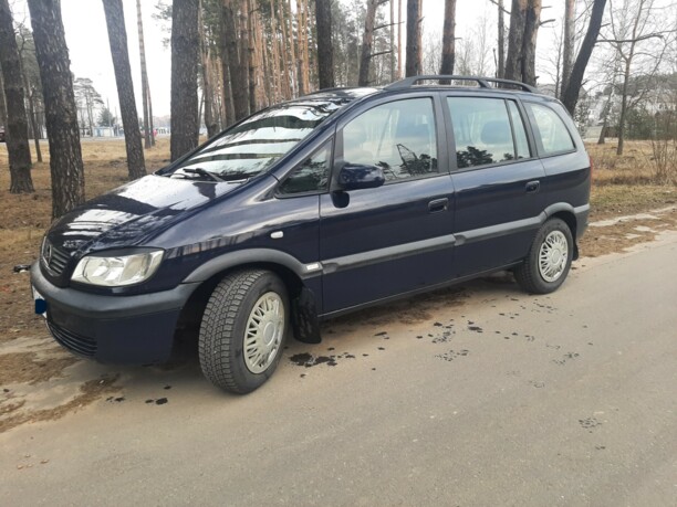 Opel Zafira A, 7 мест, 1999 г.