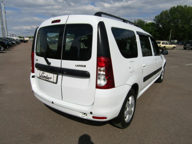 Lada (ВАЗ) Largus, 2017 г.