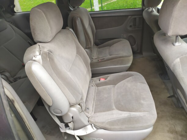 Toyota Sienna II (XL20), 7 мест, 2004 г.