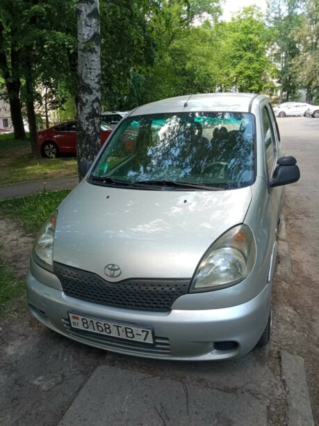 Toyota Yaris Verso, 2000 г.