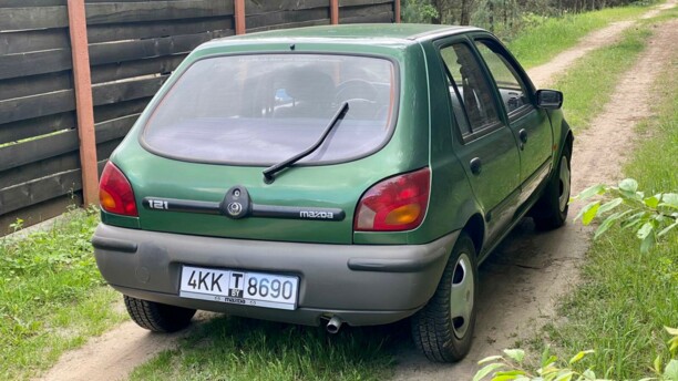Mazda 121 III, 1997 г.