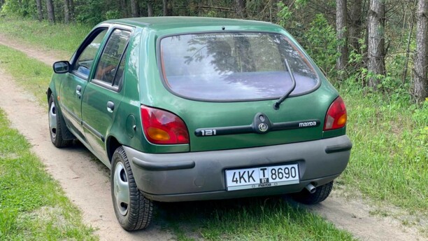 Mazda 121 III, 1997 г.