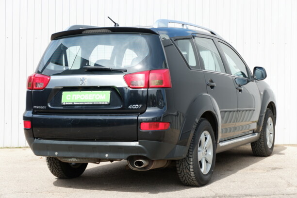 Peugeot 4007, 7 мест, 2008 г.