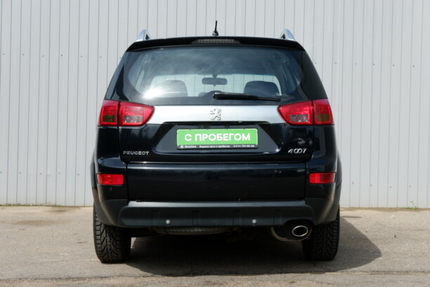 Peugeot 4007, 7 мест, 2008 г.
