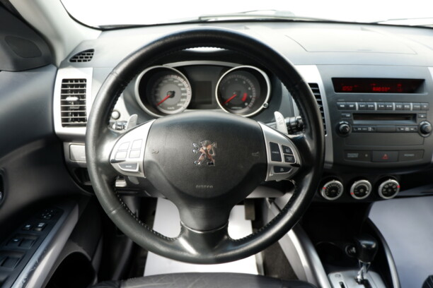 Peugeot 4007, 7 мест, 2008 г.