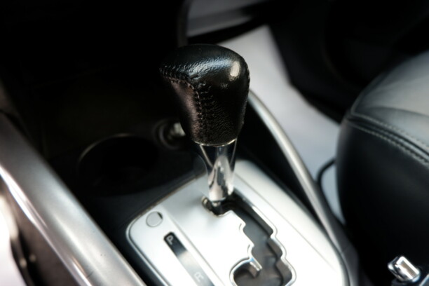 Peugeot 4007, 7 мест, 2008 г.