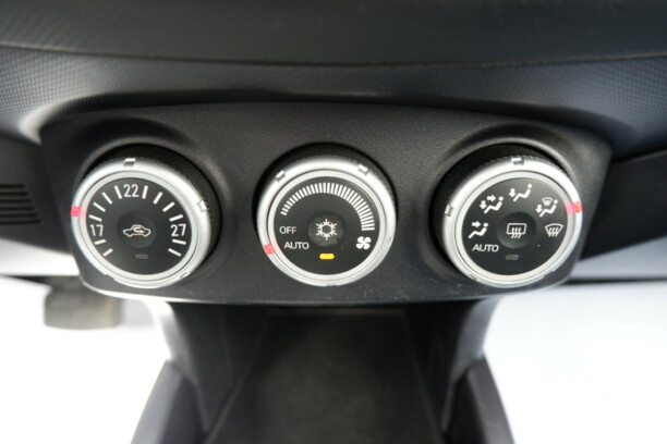 Peugeot 4007, 7 мест, 2008 г.
