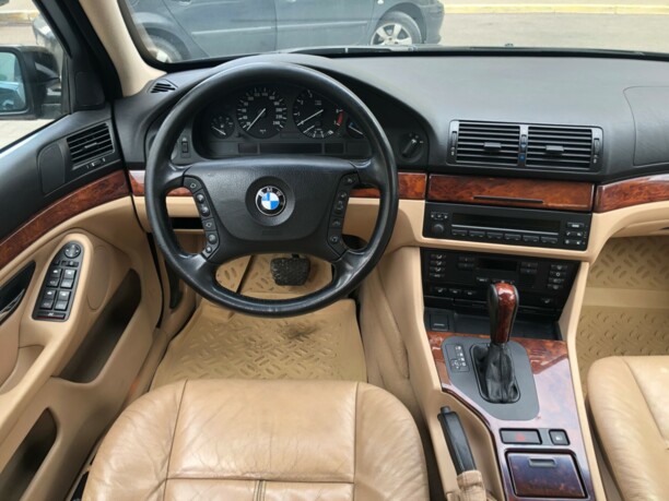 BMW 5 серия E39, 2002 г.