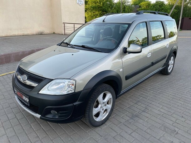 Lada (ВАЗ) Largus, 7 мест, 2016 г.