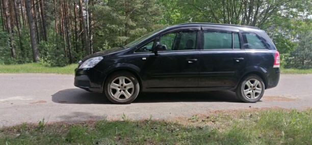 Opel Zafira B · Рестайлинг, 7 мест, 2009 г.
