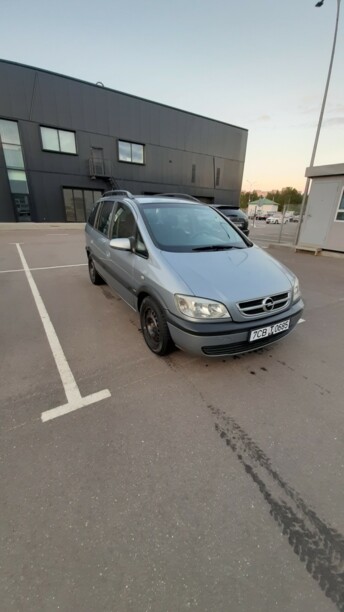 Opel Zafira A · Рестайлинг, 7 мест, 2003 г.