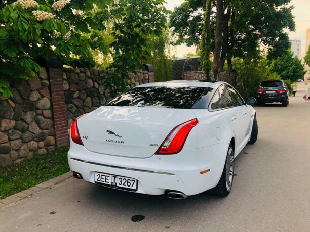 Jaguar XJ X351, 2010 г.