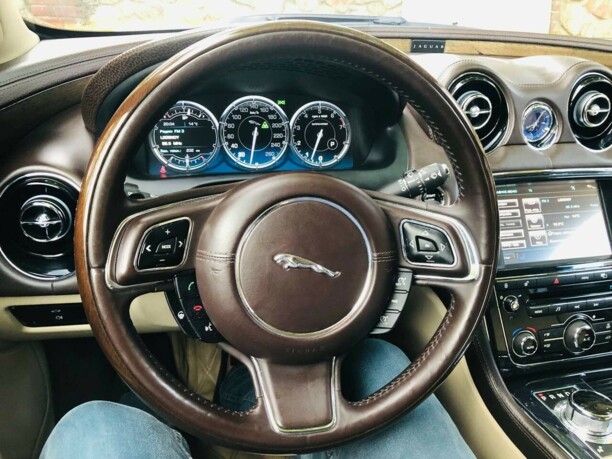 Jaguar XJ X351, 2010 г.