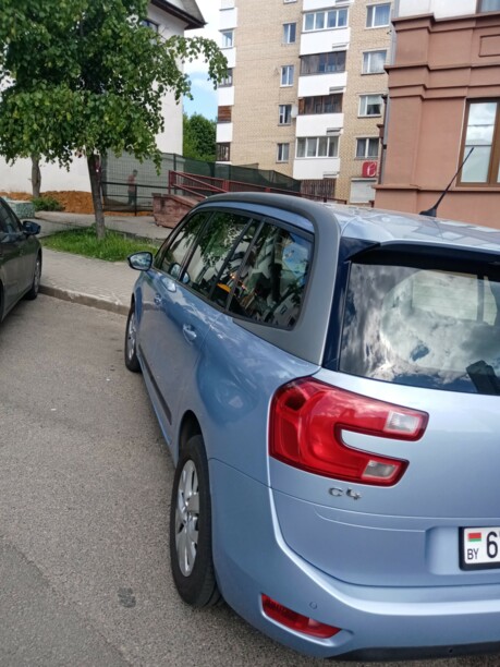 Citroen C4 Grand Picasso II, 7 мест, 2015 г.