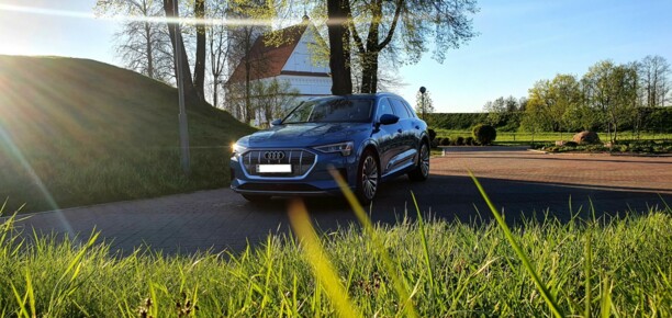 Audi e-tron, 2019 г.