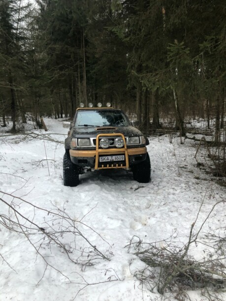 Nissan Navara D22, 1998 г.
