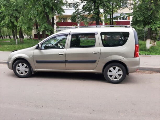 Lada (ВАЗ) Largus, 2015 г.