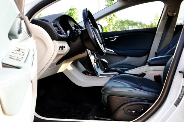 Volvo V40 II, 2012 г.