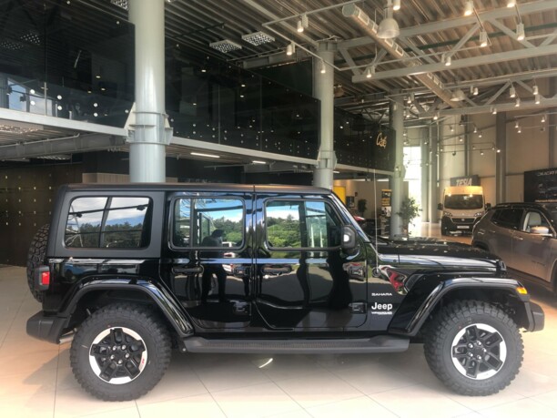 Jeep Wrangler JL, 2018 г.