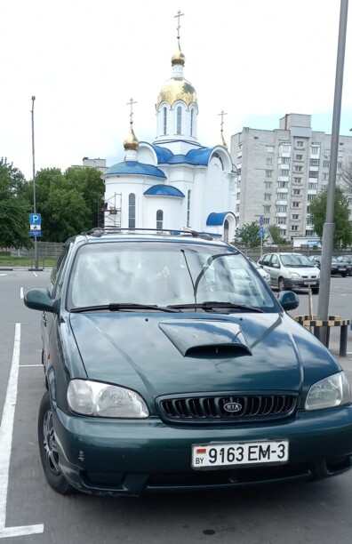 Kia Carnival I, 7 мест, 2001 г.
