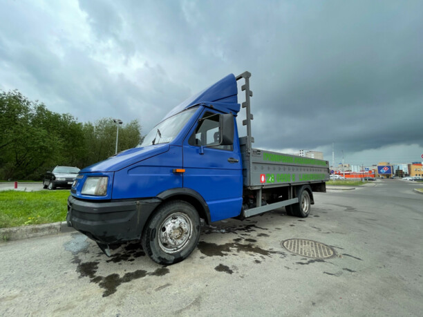 Iveco 4910, 2000 г.