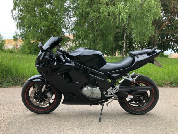 Hyosung GT GT650r, 2009 г.