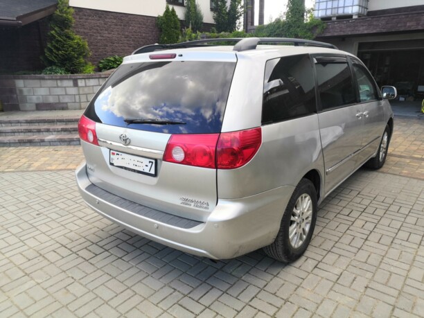 Toyota Sienna II (XL20) · Рестайлинг, 7 мест, 2007 г.
