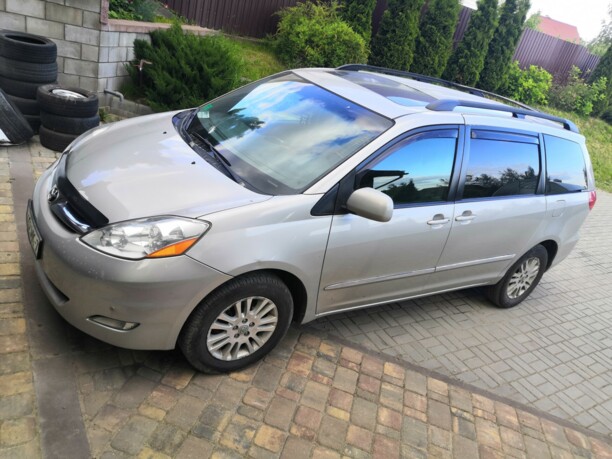 Toyota Sienna II (XL20) · Рестайлинг, 7 мест, 2007 г.