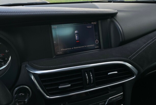 Infiniti Q30, 2016 г.