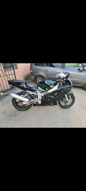 Suzuki GSX-R K1, 2001 г.