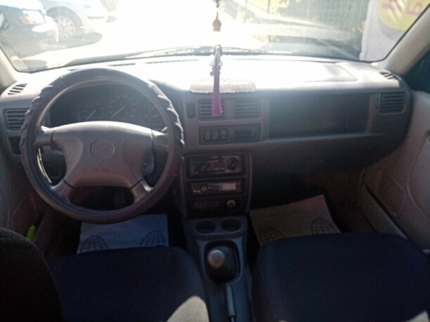Mazda Demio DW, 1999 г.