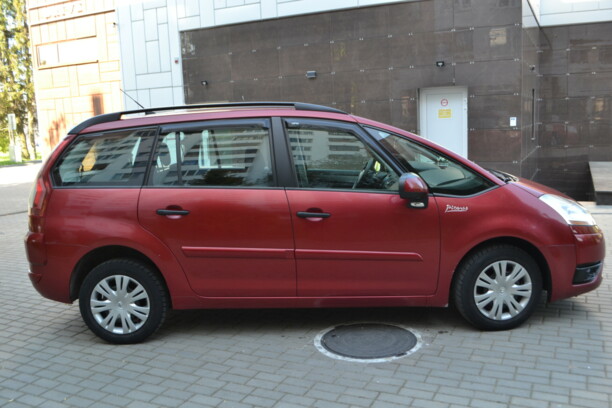 Citroen C4 Grand Picasso I, 7 мест, 2009 г.
