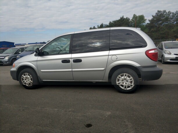 Dodge Caravan IV, 7 мест, 2005 г.