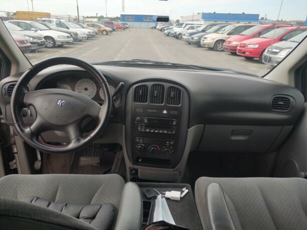 Dodge Caravan IV, 7 мест, 2005 г.