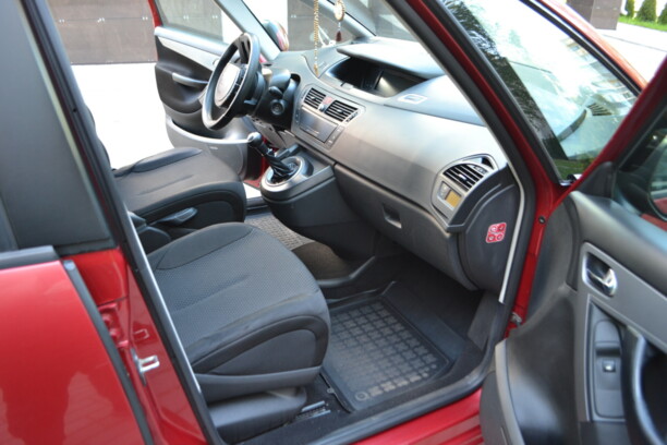 Citroen C4 Grand Picasso I, 7 мест, 2009 г.