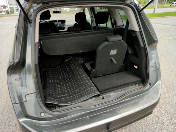 Citroen C4 Grand Picasso II, 7 мест, 2015 г.