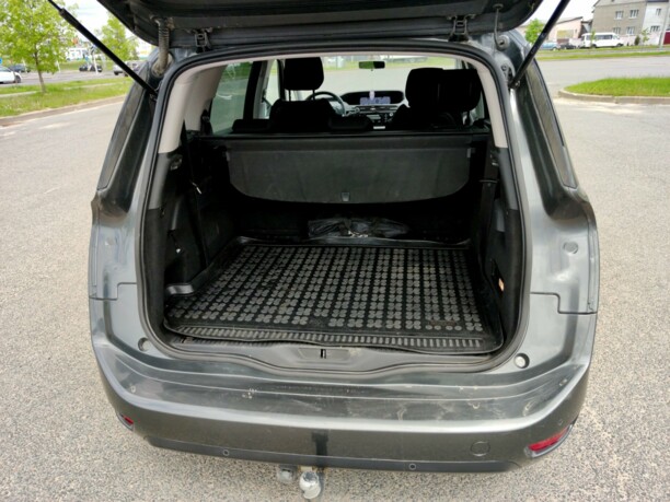 Citroen C4 Grand Picasso II, 7 мест, 2015 г.