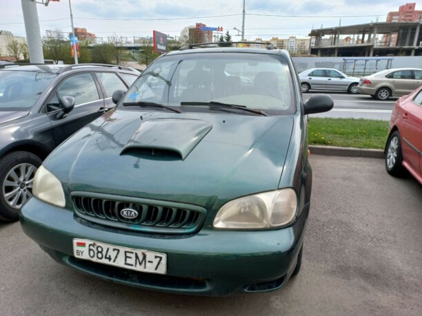 Kia Carnival I, 7 мест, 1999 г.
