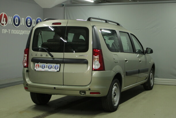 Lada (ВАЗ) Largus, 7 мест, 2021 г.