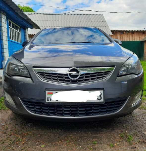 Opel Astra J, 2010 г.